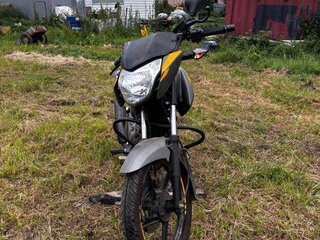 Bajaj Pulsar 125