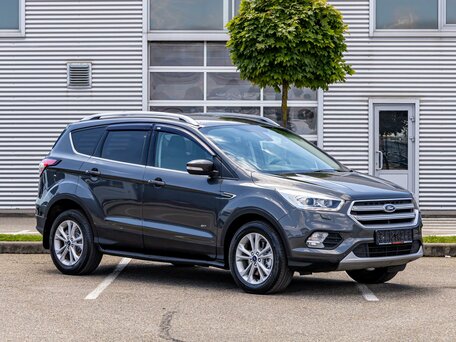 2018 Ford Kuga II Рестайлинг, серый, 1095000 рублей, вид 3