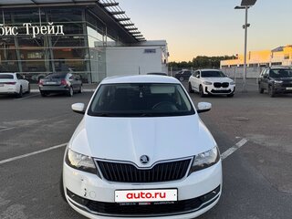 2018 Skoda Rapid I Рестайлинг, белый, 920000 рублей, вид 3