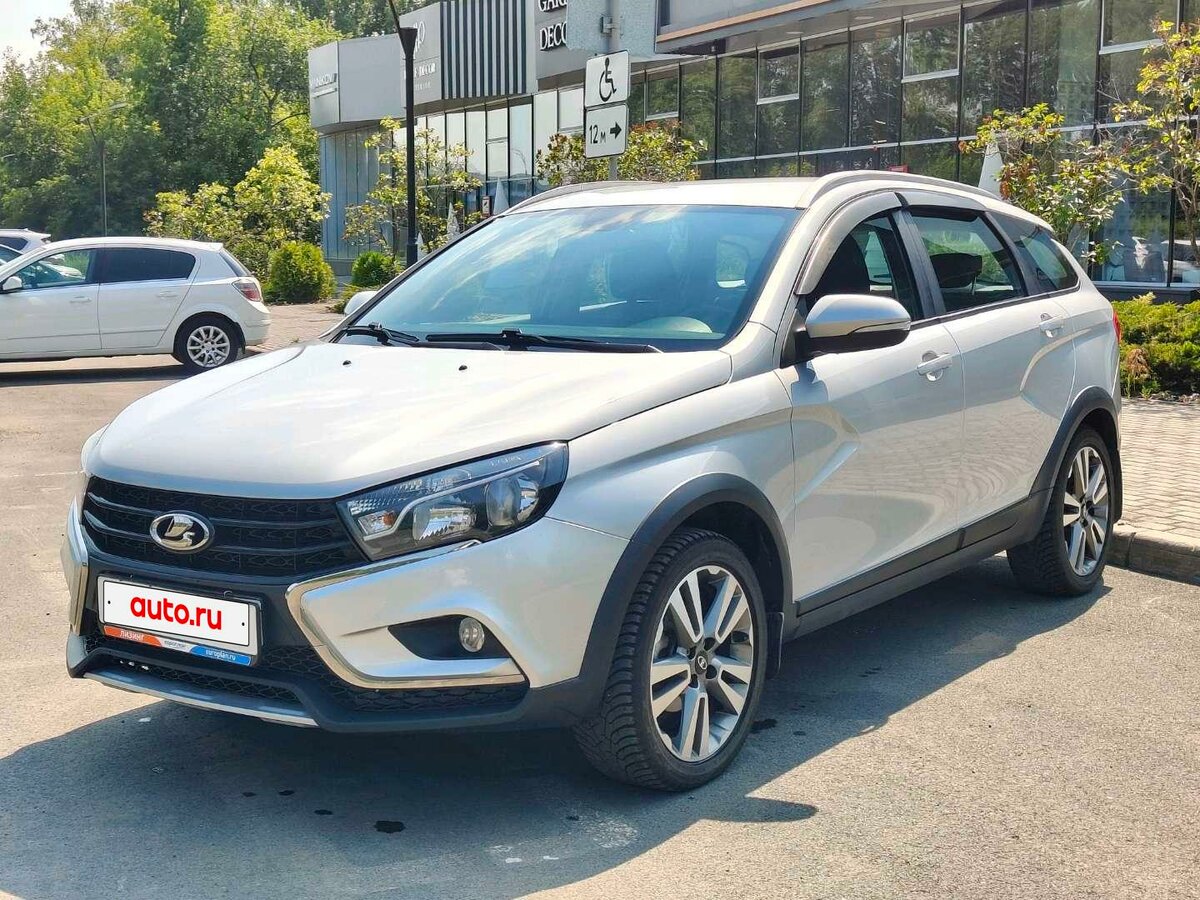 Открыть фотографии: Lada (ВАЗ) Vesta I