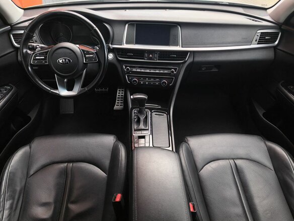 2018 Kia Optima IV Рестайлинг, серебристый, 2079000 рублей - вид 5