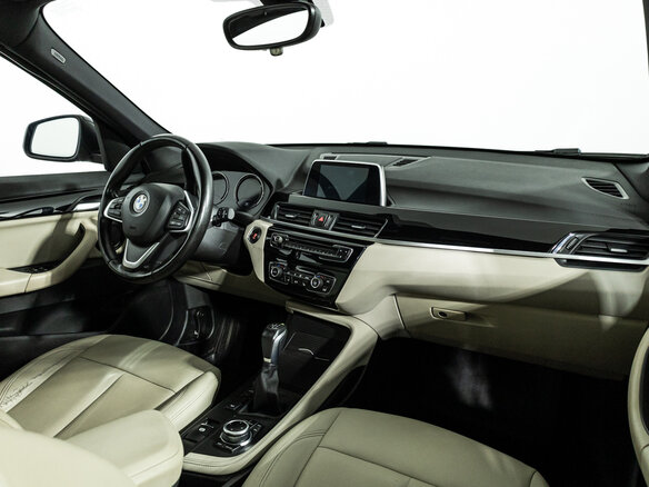 2018 BMW X1 28i xDrive II (F48), чёрный - вид 8