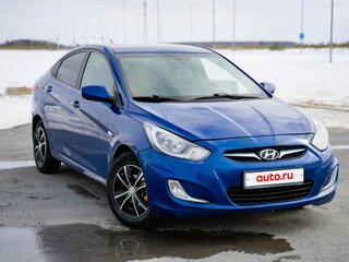 2011 Hyundai Solaris I, синий, 610000 рублей, вид 1