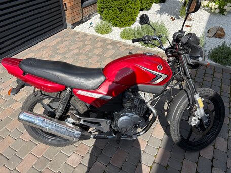 2012 Yamaha YBR125, красный, 110000 рублей, вид 4