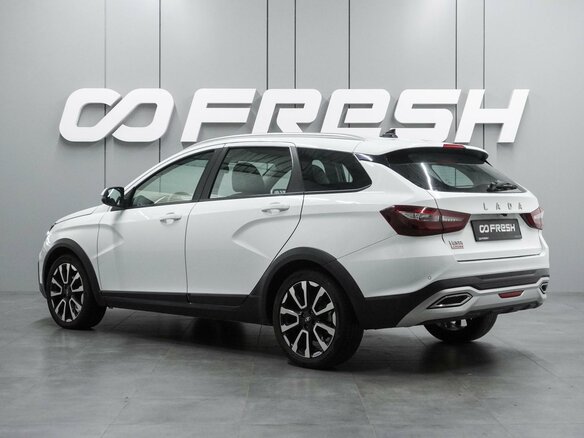 2024 Lada (ВАЗ) Vesta SW Cross I Рестайлинг (NG), белый, 1299000 рублей - вид 1