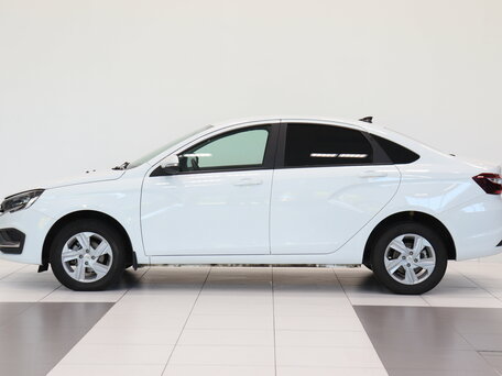 2024 Lada (ВАЗ) Vesta I Рестайлинг (NG), белый, 1233000 рублей, вид 4