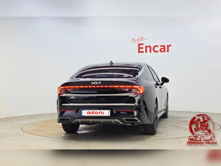 2023 Kia K5 III, чёрный, 2040000 рублей, вид 4