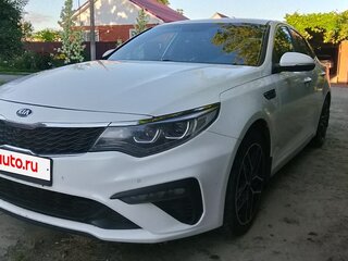2019 Kia Optima IV Рестайлинг, белый, 1950000 рублей, вид 4