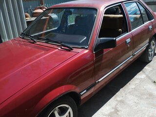 1982 Opel Rekord E, красный, 100000 рублей, вид 5