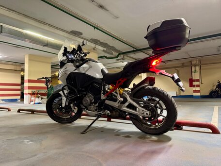 2022 Ducati Multistrada V4, белый, 2400000 рублей, вид 3