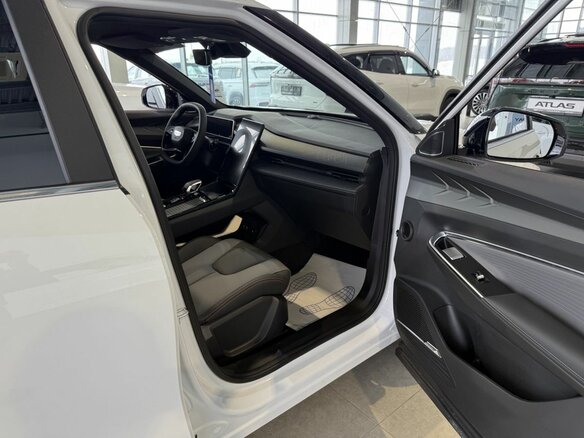 2026 Geely Cityray, белый, 3204990 рублей - вид 14