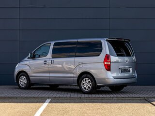 2012 Hyundai Grand Starex I, серый, 1995000 рублей, вид 4