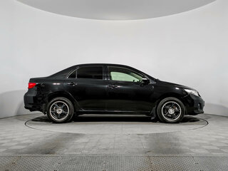 2013 Toyota Corolla X (E140, E150) Рестайлинг, чёрный, 1050000 рублей, вид 4
