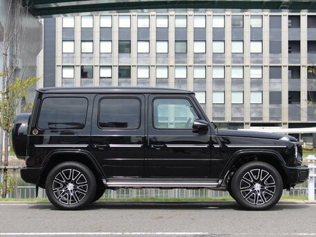 2026 Mercedes-Benz G-Класс 450 d III (W465) Рестайлинг, чёрный, 17000000 рублей, вид 4