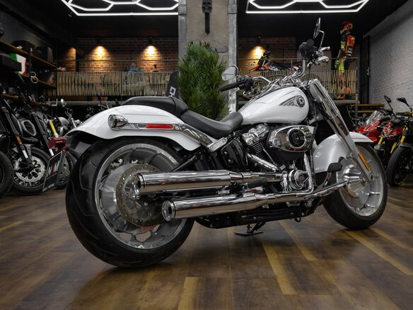 2026 Harley-Davidson Fat Boy, чёрный, 3290000 рублей - вид 31