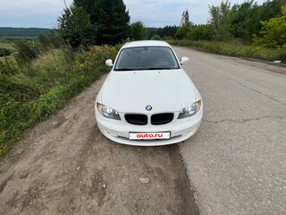 2010 BMW 1 серии 118i I (E81/E82/E87/E88) Рестайлинг, белый, 750000 рублей, вид 1