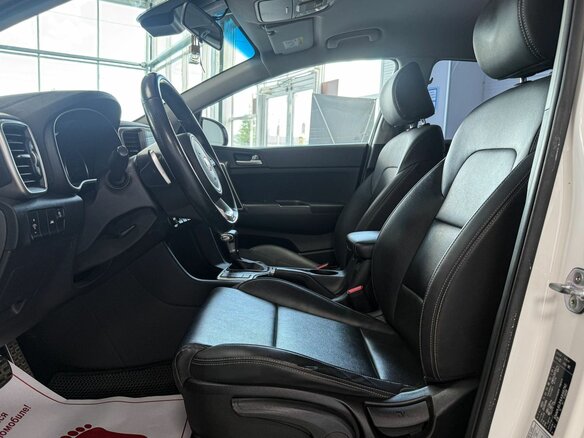 2020 Kia Sportage IV Рестайлинг, белый - вид 6