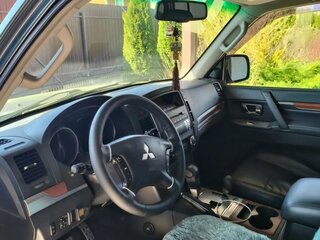 2007 Mitsubishi Pajero IV, серый, 1000000 рублей, вид 4