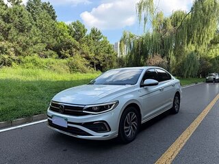 2022 Volkswagen Bora IV (China Market) Рестайлинг, белый, 1600000 рублей, вид 1