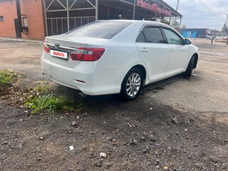 2014 Toyota Camry VII (XV50), белый, 1200000 рублей, вид 4