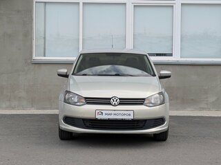2011 Volkswagen Polo V, бежевый, 540000 рублей, вид 2