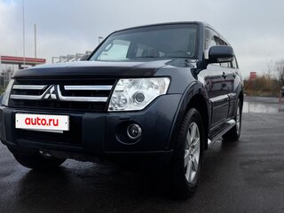 2008 Mitsubishi Pajero IV, серый, 2250000 рублей, вид 3