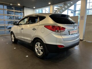 2010 Hyundai ix35 I, серебристый, 990000 рублей, вид 5