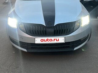 2017 Skoda Octavia III (A7) Рестайлинг, серебристый, 610000 рублей, вид 2