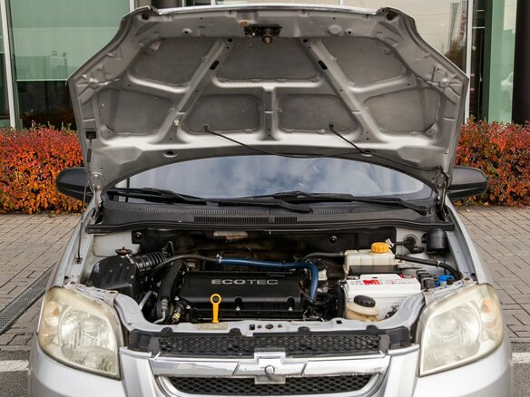 2008 Chevrolet Aveo I Рестайлинг, серебристый, 300000 рублей - вид 24