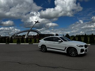 2020 BMW X4 30d II (G02), белый, 6400000 рублей, вид 4