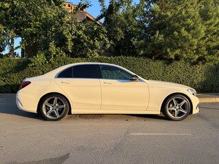 2015 Mercedes-Benz C-Класс 180 IV (W205), белый, 2550000 рублей, вид 4