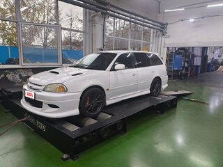 1997 Toyota Caldina II, белый, 1150000 рублей, вид 2