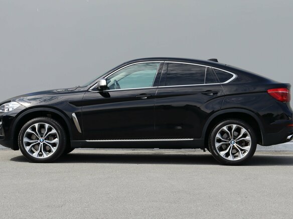 2015 BMW X6 50i II (F16), чёрный - вид 3