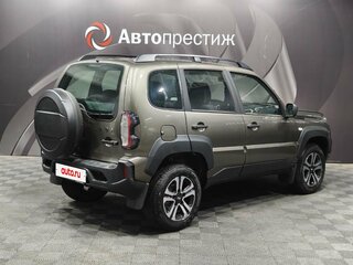 2026 Lada (ВАЗ) Niva Travel I Рестайлинг, коричневый, 1737000 рублей, вид 5