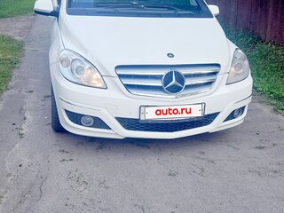 2009 Mercedes-Benz B-Класс 170 I (W245) Рестайлинг, белый, 700000 рублей, вид 2