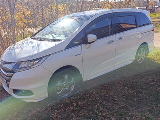 2017 Honda Odyssey V, белый, 1999999 рублей, вид 4