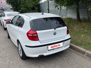 2009 BMW 1 серии 116i I (E81/E82/E87/E88) Рестайлинг, белый, 700000 рублей, вид 5