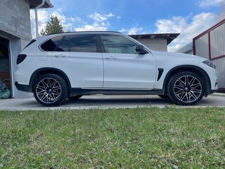 2017 BMW X5 25d III (F15), белый, 3100000 рублей, вид 4