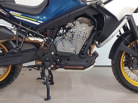 2023 CFMoto 800MT Touring, синий, 780000 рублей - вид 2