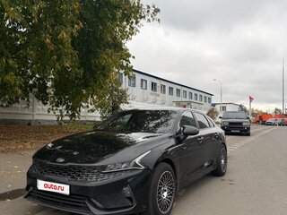 2021 Kia K5 III, чёрный, 2300000 рублей, вид 1