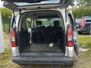 2012 Citroen Berlingo Trek II Рестайлинг, серебристый, 721000 рублей, вид 3