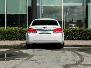 2013 Chevrolet Cruze I Рестайлинг, белый, 550000 рублей, вид 4