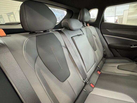 2026 Geely Cityray, белый, 3314885 рублей - вид 15