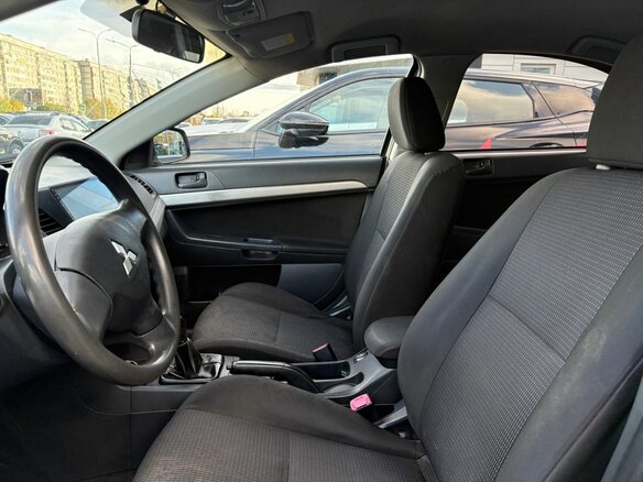 2007 Mitsubishi Lancer X, бежевый, 472000 рублей - вид 10