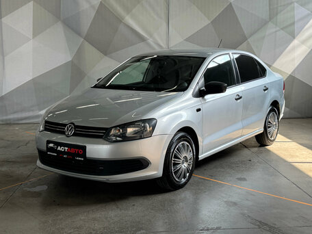 Volkswagen Polo V