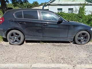2009 BMW 1 серии 116i I (E81/E82/E87/E88) Рестайлинг, чёрный, 1000000 рублей, вид 2