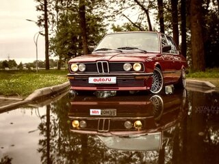 1980 BMW 5 серии 518 I (E12) Рестайлинг, красный, 1200000 рублей, вид 5