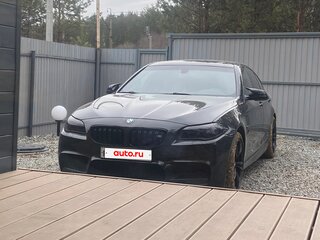 2016 BMW 5 серии 530d xDrive VI (F10/F11/F07) Рестайлинг, чёрный, 2900000 рублей, вид 3