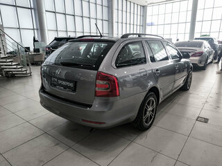 2012 Skoda Octavia II (A5) Рестайлинг, серый, 480000 рублей, вид 5