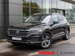2018 Volkswagen Touareg III, чёрный, 4798000 рублей, вид 1